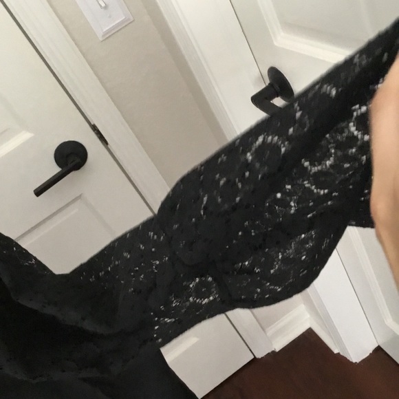 BLACK BLOUSE WITH LACE SLEEVES - Picture 2 of 3